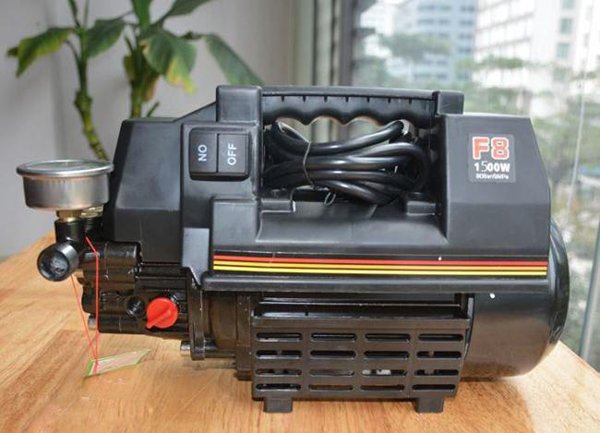 Máy rửa xe áp lực cao Jeeplus