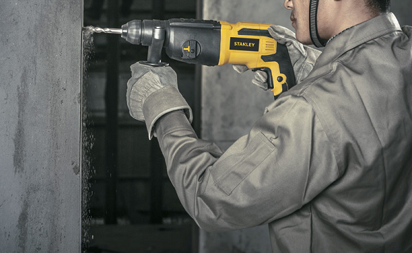 Máy khoan búa 800W Stanley SHR263K