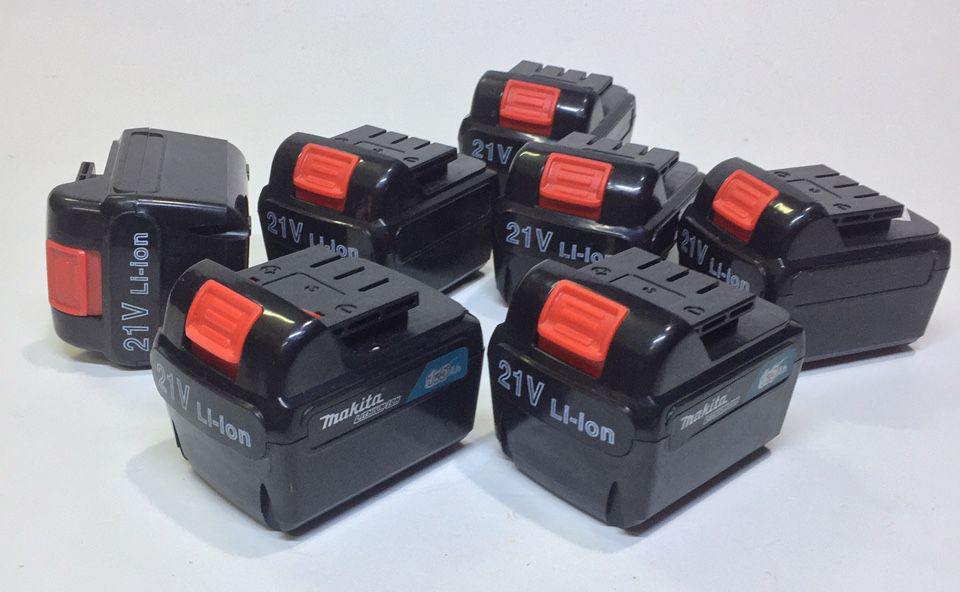 Loại pin sạc mà máy sử dụng