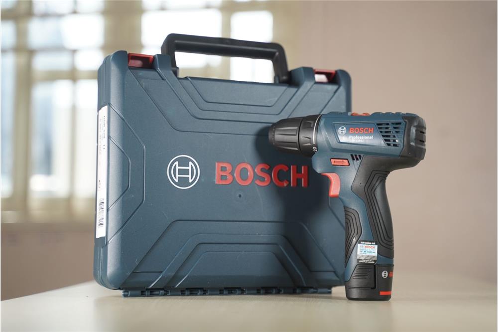 Xác định máy khoan Bosch thật và giả thông qua cách đóng hộp