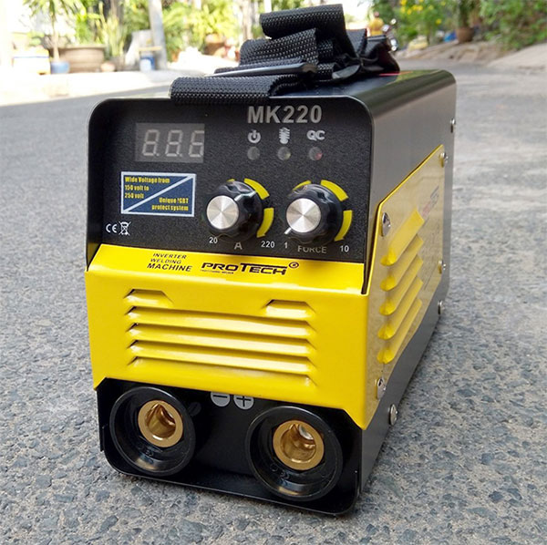 Bảng giao diện của máy hàn Protech MK220