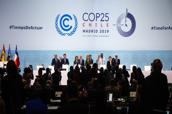 Thỏa thuận Paris về tình hình biến đổi khí hậu trên Thế Giới