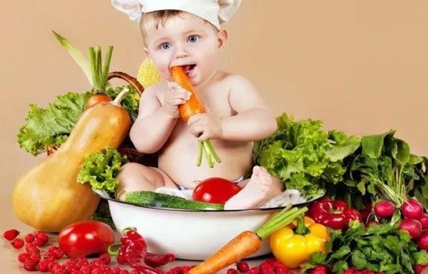 chế độ dinh dưỡng cho bé