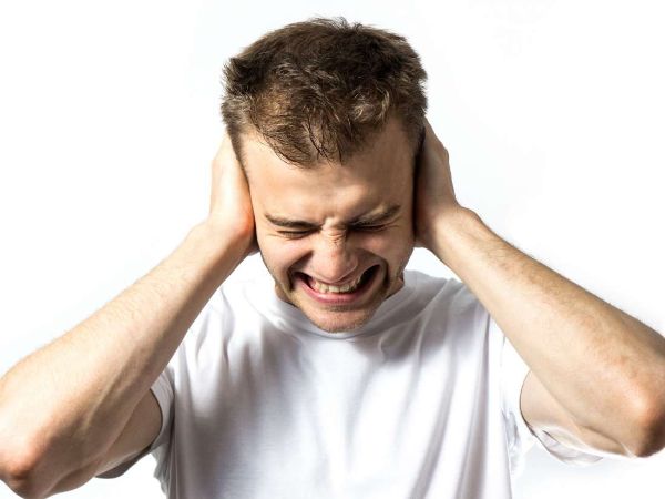 Một trong những ảnh hưởng của độ ồn là giảm thính lực