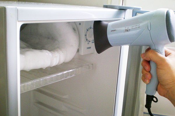 Cách khắc phục tủ lạnh bị đóng tuyết