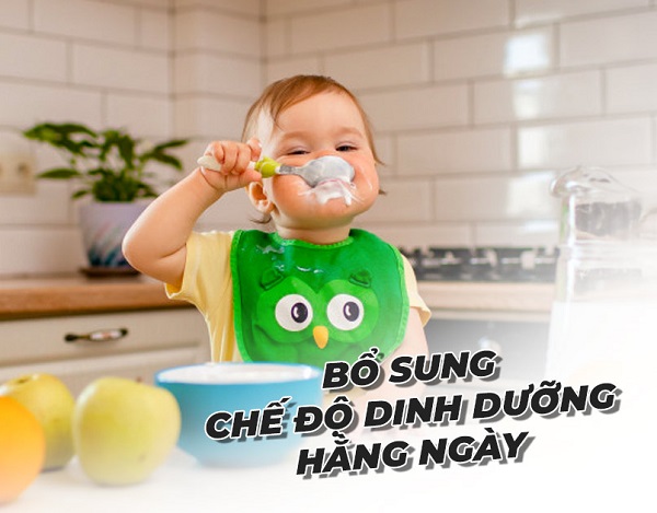 Bổ sung dinh dưỡng cho bé