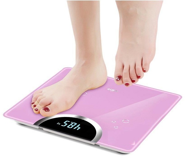 Tiến hành cân trọng lượng