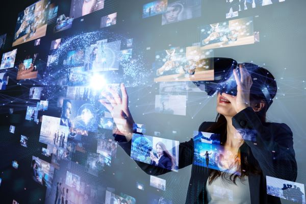 Công nghệ thực tế ảo hay còn được biết đến với tên tiếng Anh là Virtual Reality
