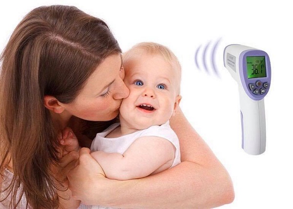 Súng đo nhiệt độ cơ thể không tiếp xúc HT-820D