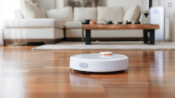 Robot hút bụi được cấu tạo từ nhiều bộ phận