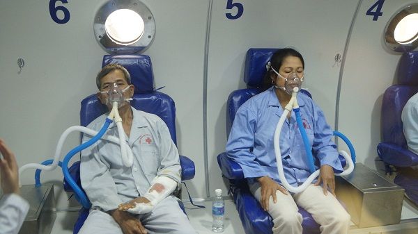 Ứng dụng của oxy làm bình hỗ trợ hô hấp cho bệnh nhân