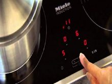 bếp từ chập chờn