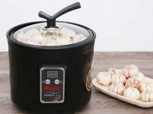 cách làm tỏi đen bằng nồi cơm điện tại nhà