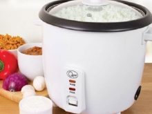 Nồi cơm điện bao nhiêu Watt