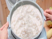 nồi cơm điện nấu cơm bị sống