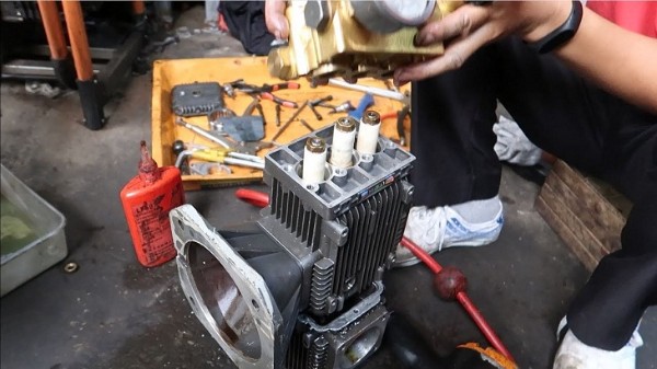 Thường xuyên bảo dưỡng máy rửa xe