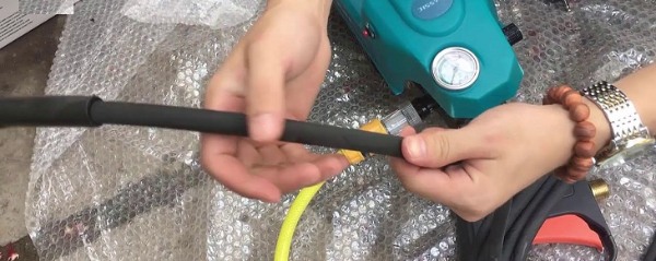 Cách khắc phục Nguyên nhân máy rửa xe bị rò nước