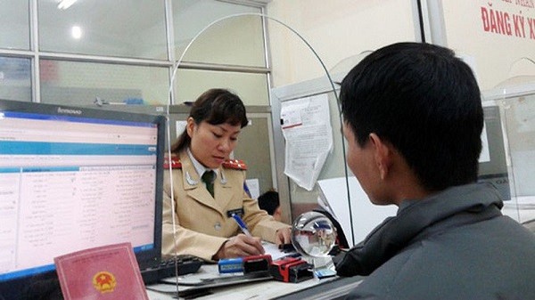 Hồ sơ và thời hạn trả bằng lái xe B2 sau gia hạn