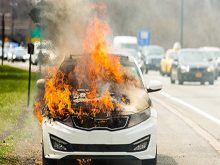 Ô tô bị cháy