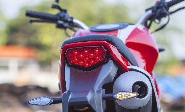 Xe Ducati mini Monster là sự lựa chọn phù hợp của nhiều người