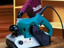 Máy chà nhám băng Makita 9403