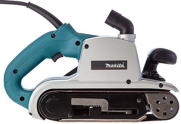 Makita 9403 nổi bật với thiết kế nhỏ gọn