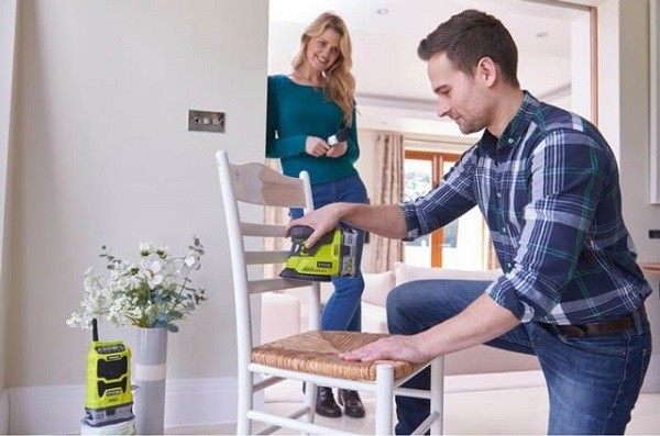 Máy chà nhám băng Ryobi được ứng dụng rộng rãi trong nhiều lĩnh vực