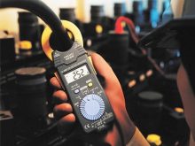 Ampe kìm Hioki 3288-20