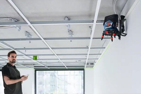 Máy cân bằng Laser Bosch GCL 2-50 CG