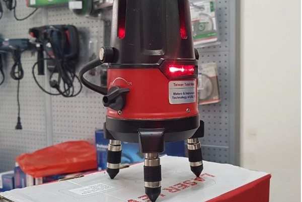 Máy cân bằng tia Laser TR500