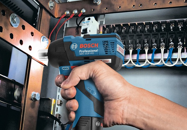 Máy bắt vít dùng pin Bosch GDR 12V-110