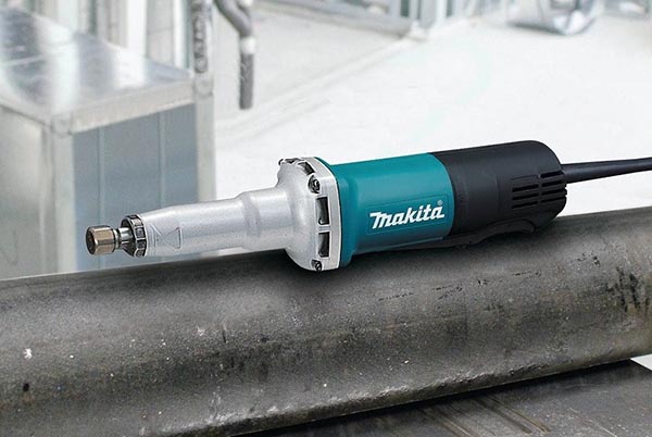 Makita GD0810C