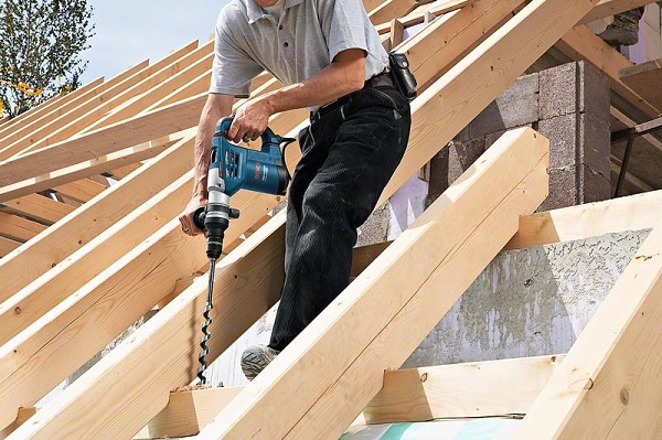 Máy bị hạn chế về phạm vi làm việc