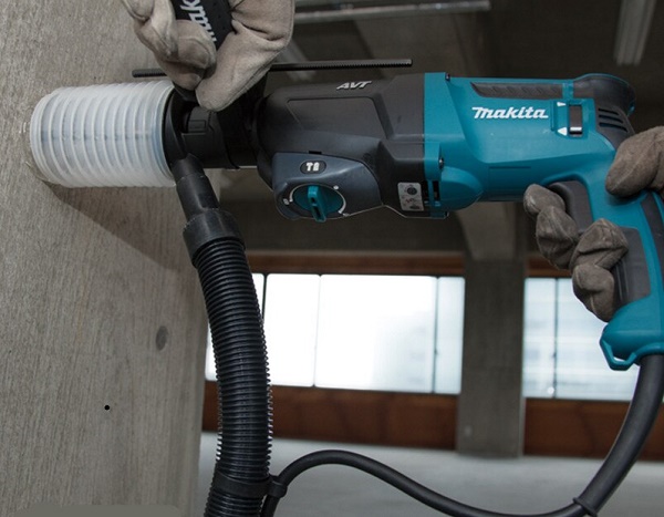 Makita HR2600 hoạt động với khả năng khoan 2 chức năng