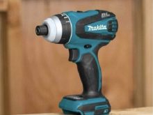 Máy vặn vít dùng pin Makita DTD149RME có tốt không?