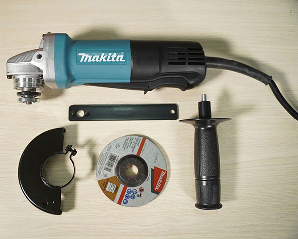 Hình ảnh máy mài góc công tắc bóp Makita 9556HP