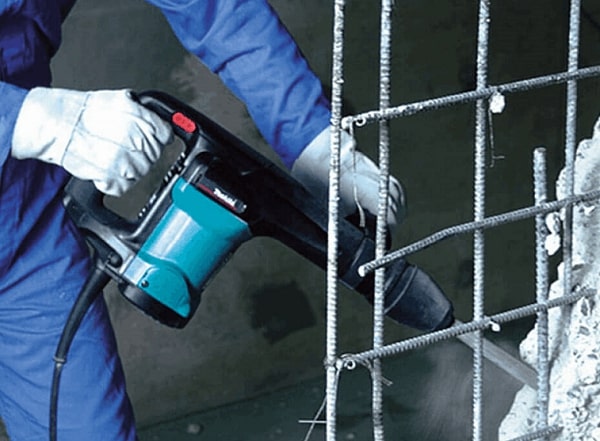Máy đục bê tông Makita HM0870C