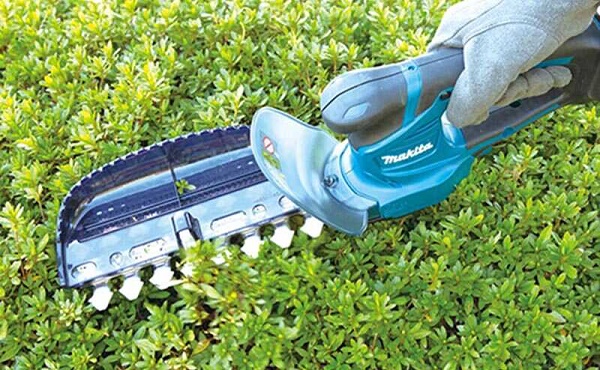 Makita UH201DZ có độ bền cao, làm việc mạnh mẽ