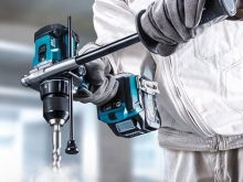 Đánh giá máy khoan pin có búa Makita HP001GZ có tốt không?