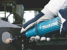 Máy mài khuôn Makita GD0603 công suất 230W có gì nổi bật?