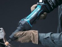 Đánh giá máy mài khuôn Makita DGD800Z có gì nổi bật?