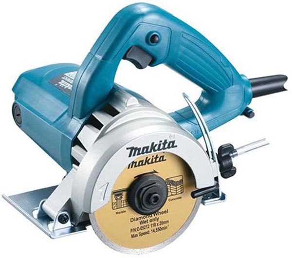 Thiết kế máy cắt gạch Makita 4100NB chắc chắn, cách điện an toàn