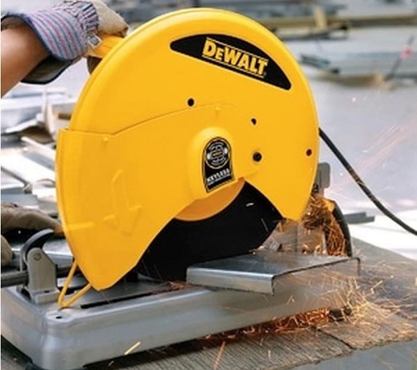 Máy cắt sắt Dewalt độ bền cao, cắt tốt