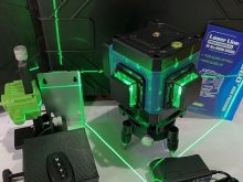 Chọn mua máy cân bằng laser 12 tia xanh Makita có tốt không?