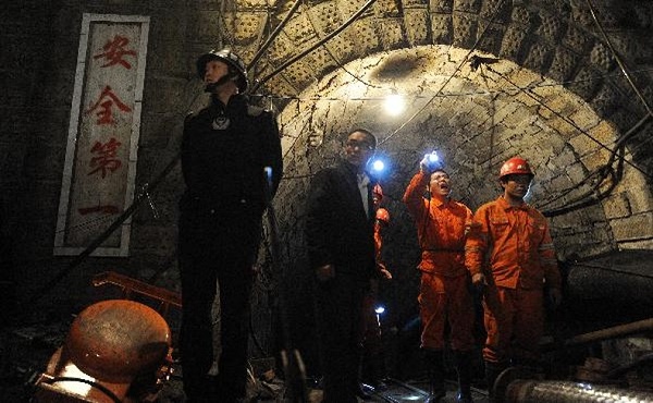Trung Quốc giải cứu thành công 29 thợ mỏ