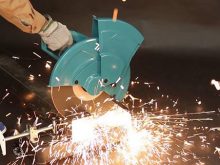 Máy cắt sắt Makita LW1401