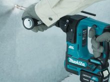 Máy khoan động lực dùng pin Makita HR166DSAE1