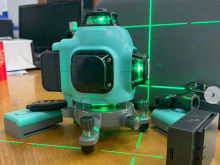 Máy cân bằng laser 16 tia xanh dùng cho thi công chuyên dụng