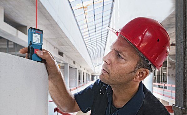 Máy đo khoảng cách