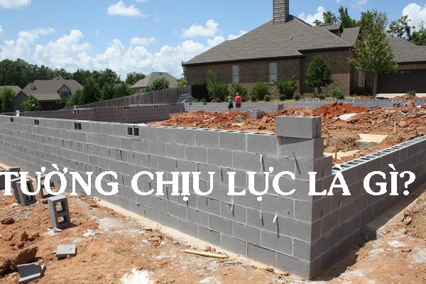 Tường chịu lực có tên tiếng anh là Load-bearing wall